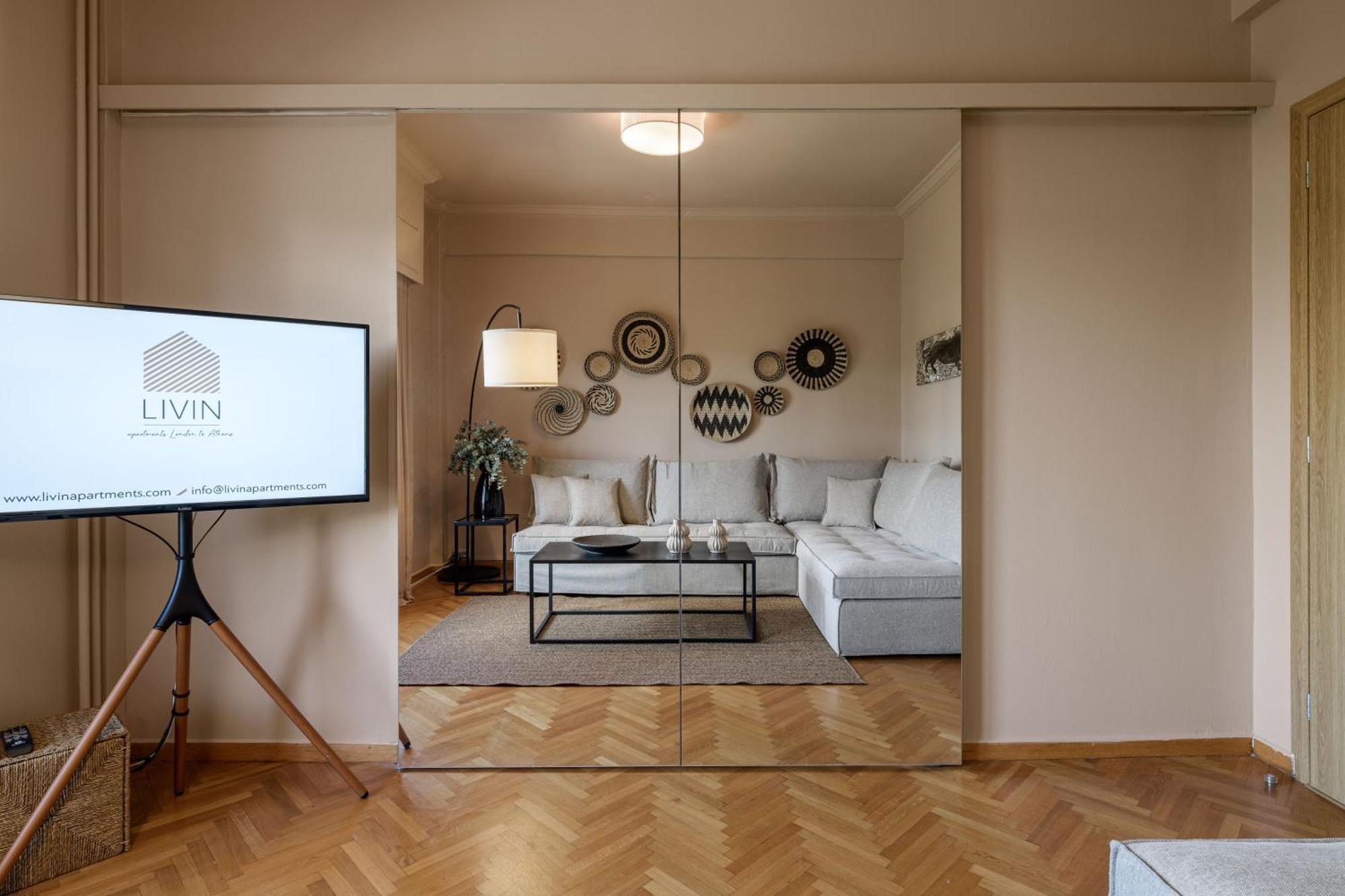 Apartment Stylish Flat Overlooking The Temple Of Zeus Athens