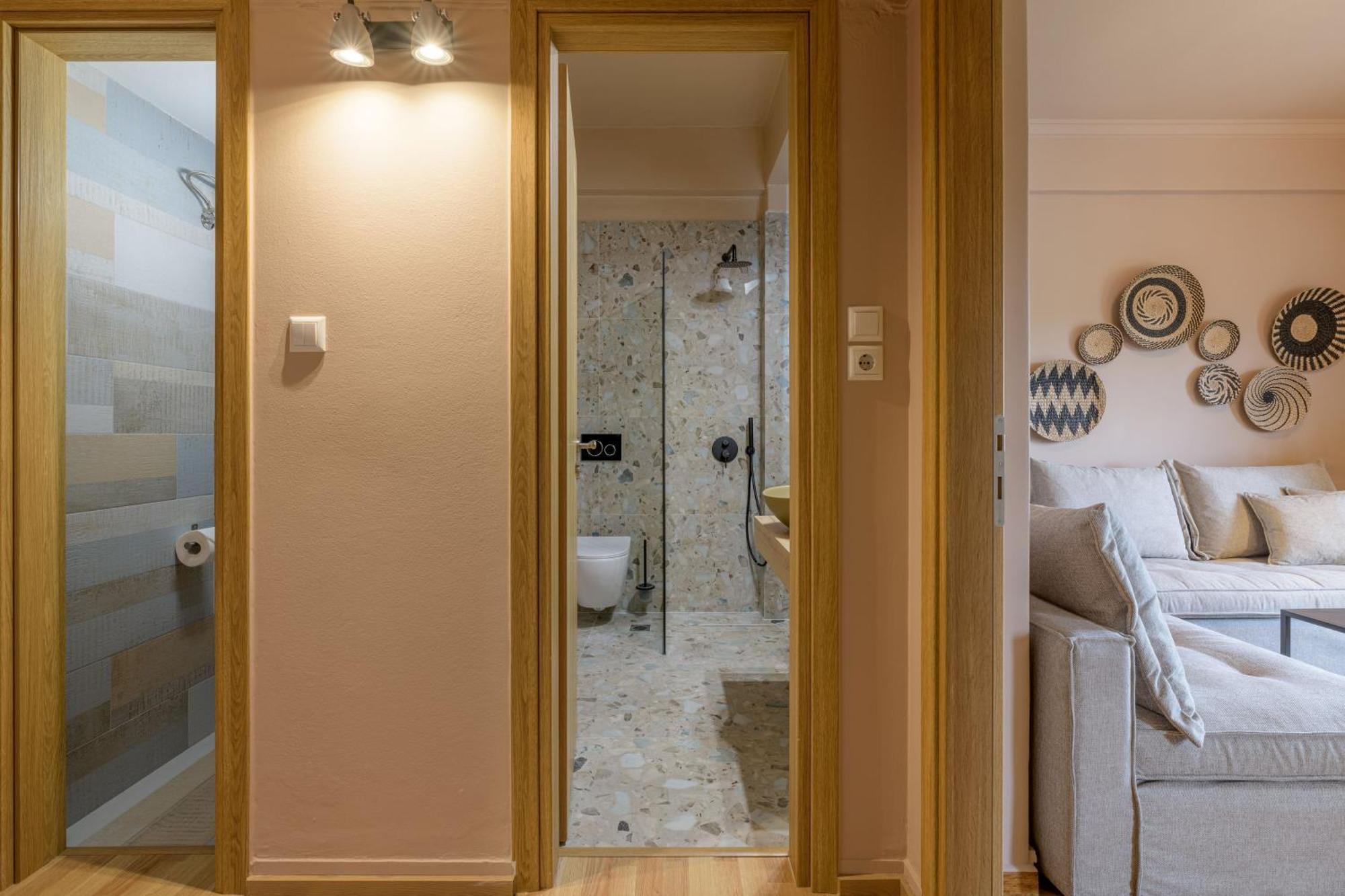 Stylish Flat Overlooking The Temple Of Zeus