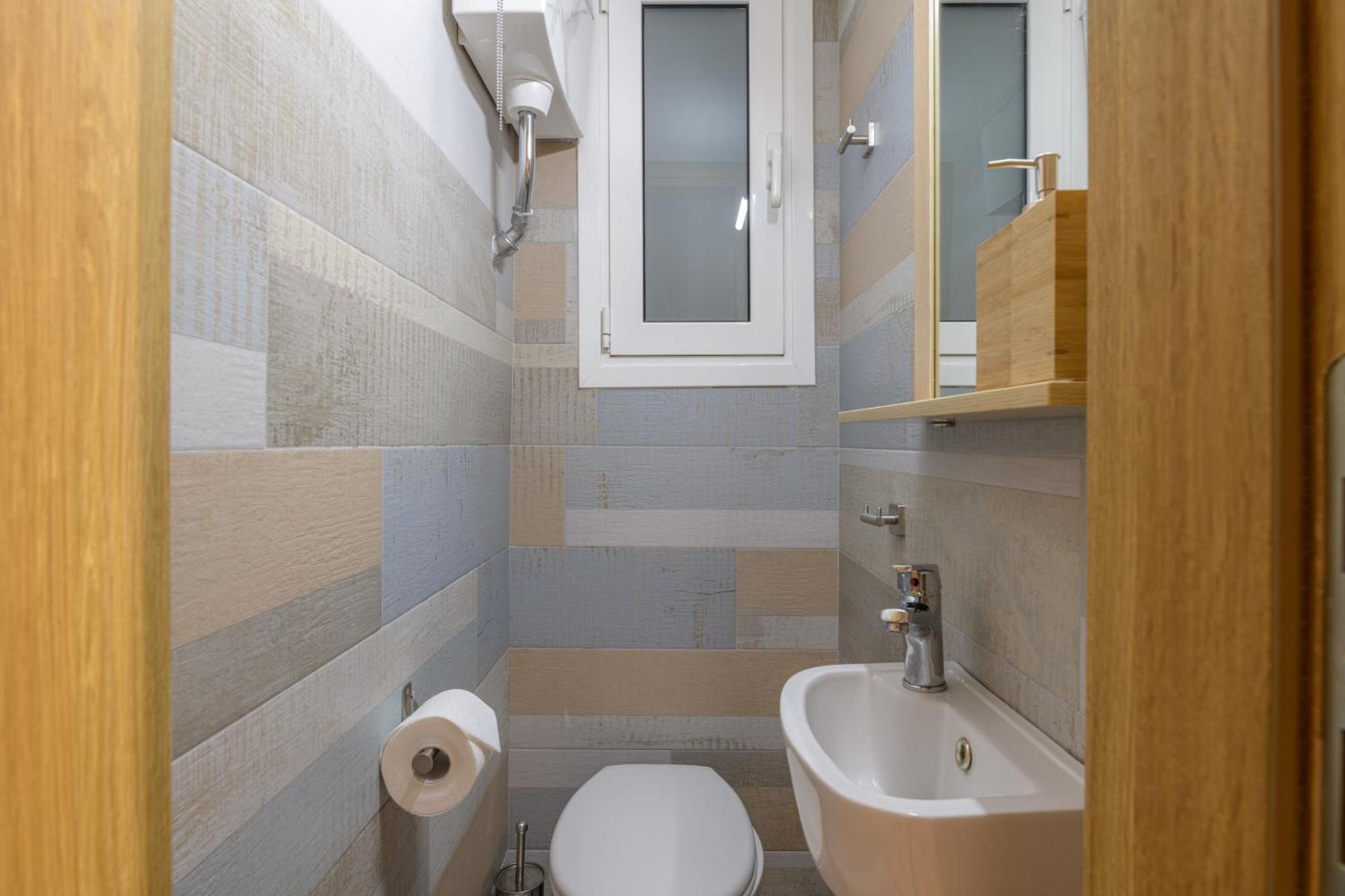 Stylish Flat Overlooking The Temple Of Zeus Apartment